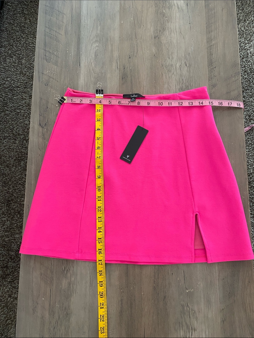 NWT Lulu's Hot Pink Mini Skirt with Side Slit - Picture 5 of 5